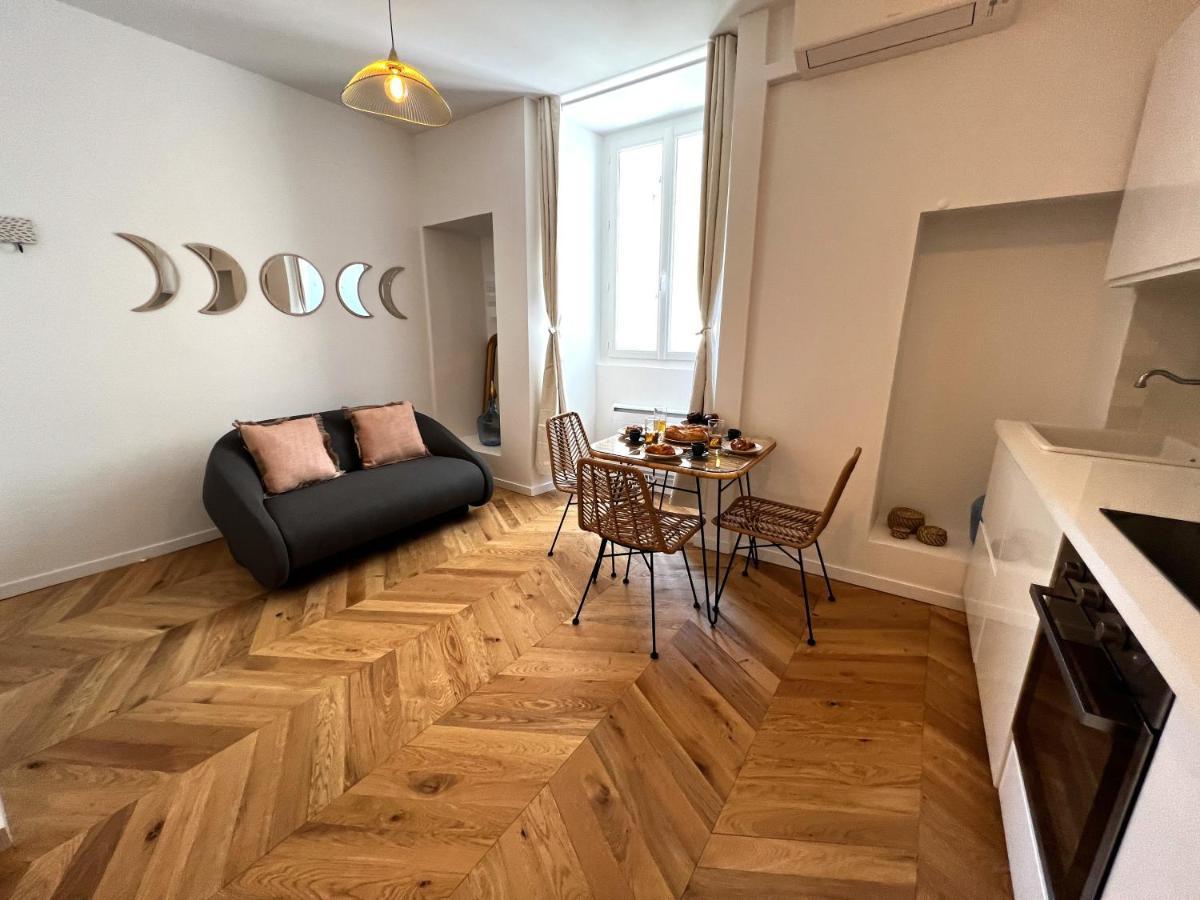 Le Petit Palais Notre Dame - Heart Of Dijon - With Ac Apartment Bagian luar foto