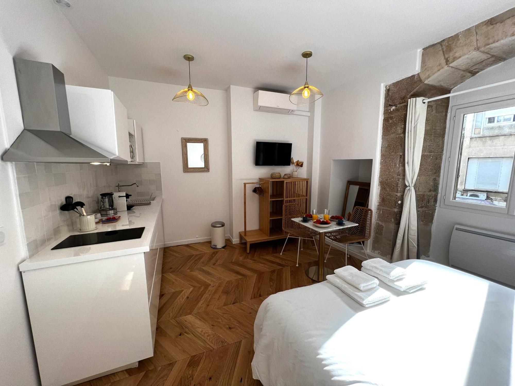 Le Petit Palais Notre Dame - Heart Of Dijon - With Ac Apartment Bagian luar foto